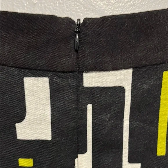 Geometric Black and Lime Dress - Picture 3 of 4